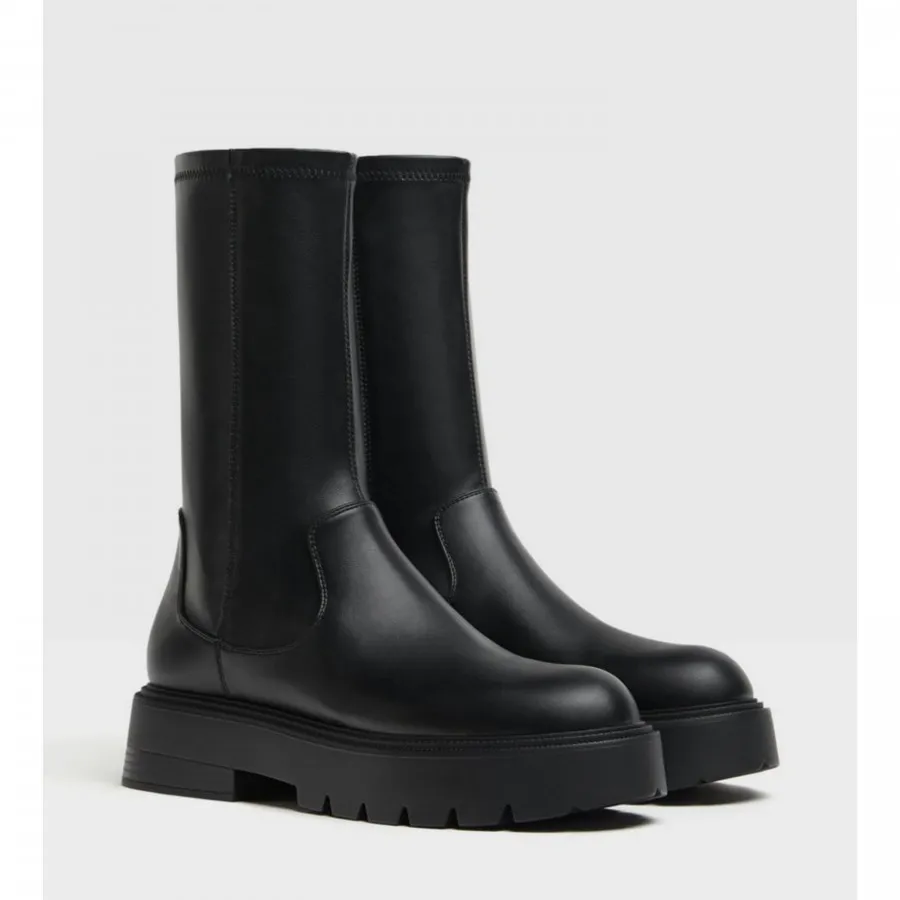 بوت چرم زنانه Bershka