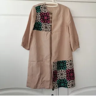 مانتو کرپ و سوزن دوزی