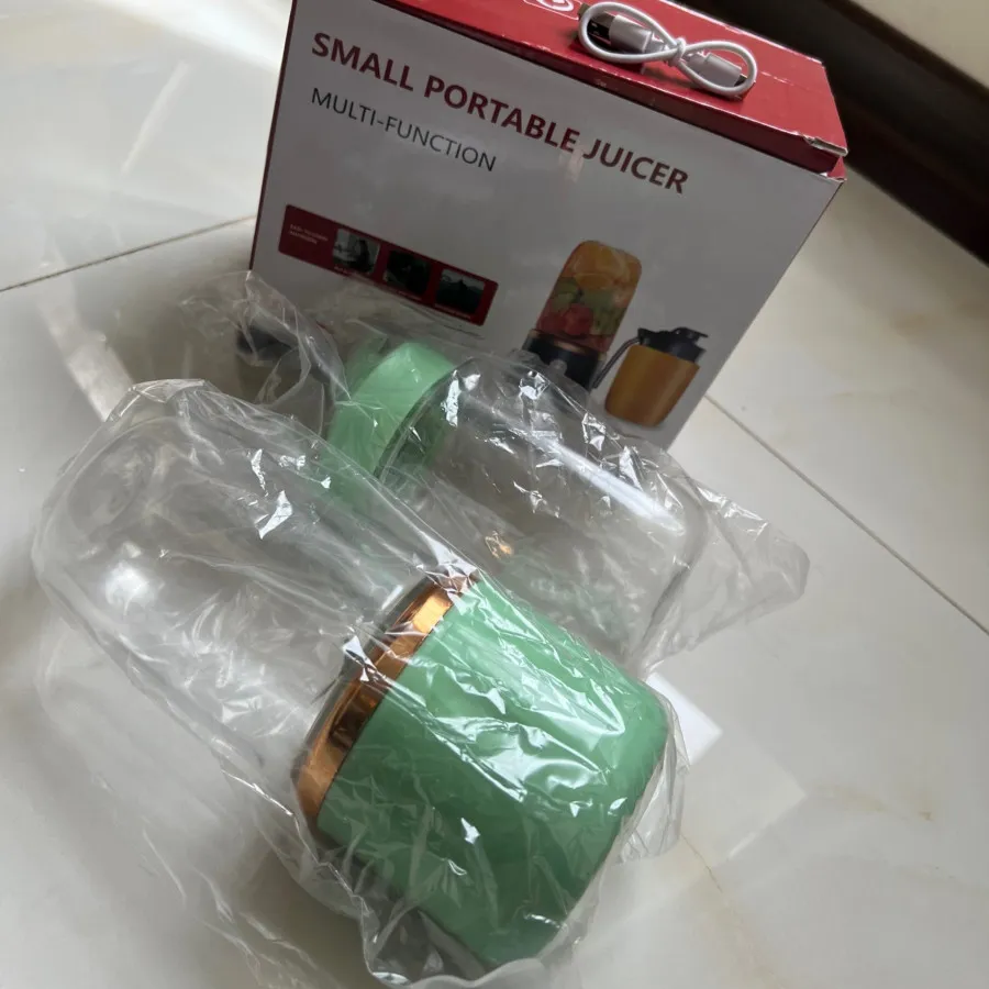 شیکر شارژی