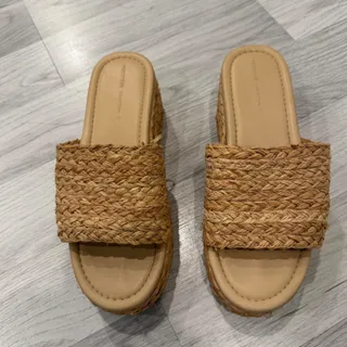 صندل حصیری pull&bear