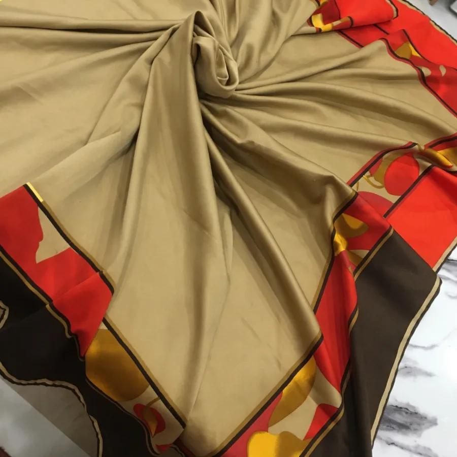 روسری ابریشم کرم نسکافه ا