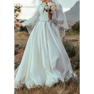 لباس عروس اروپایی با هدیه