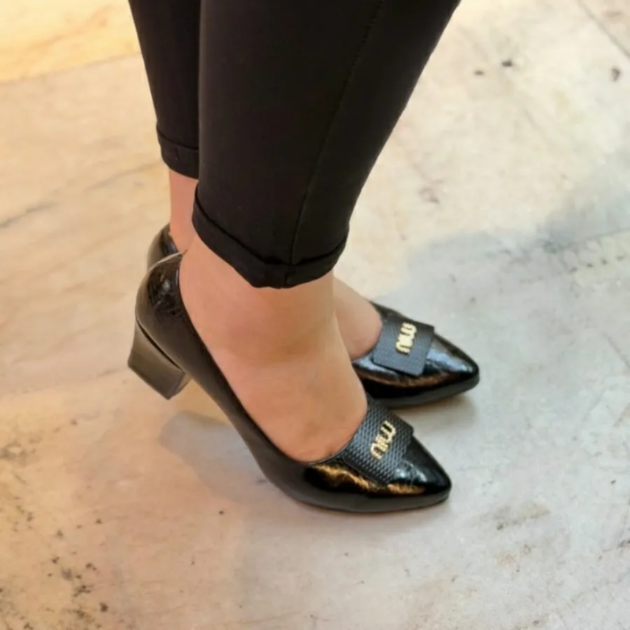 کفش مجلسی