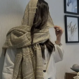شال کرم پاییزه