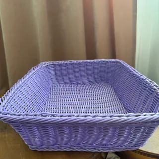 سبد نان و سبزی و میوه جات