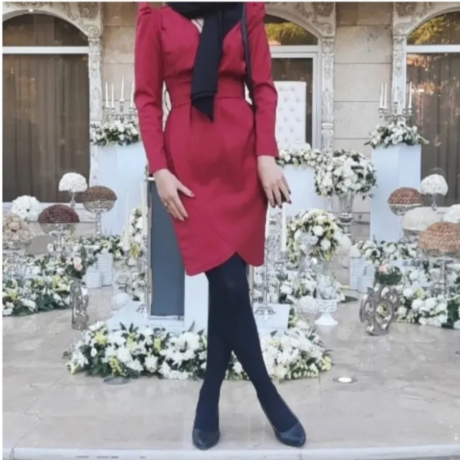 پیراهن مجلسی آستین دار