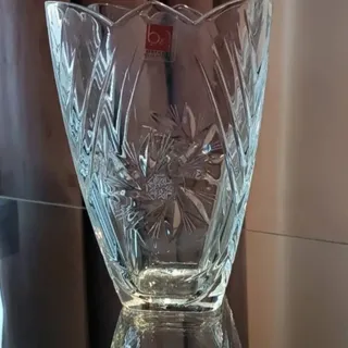 گلدون خورشیدی تراش