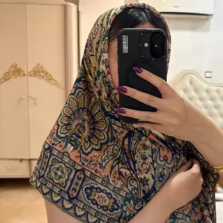 روسری ساتن