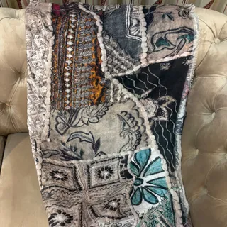 روسری طرح دار