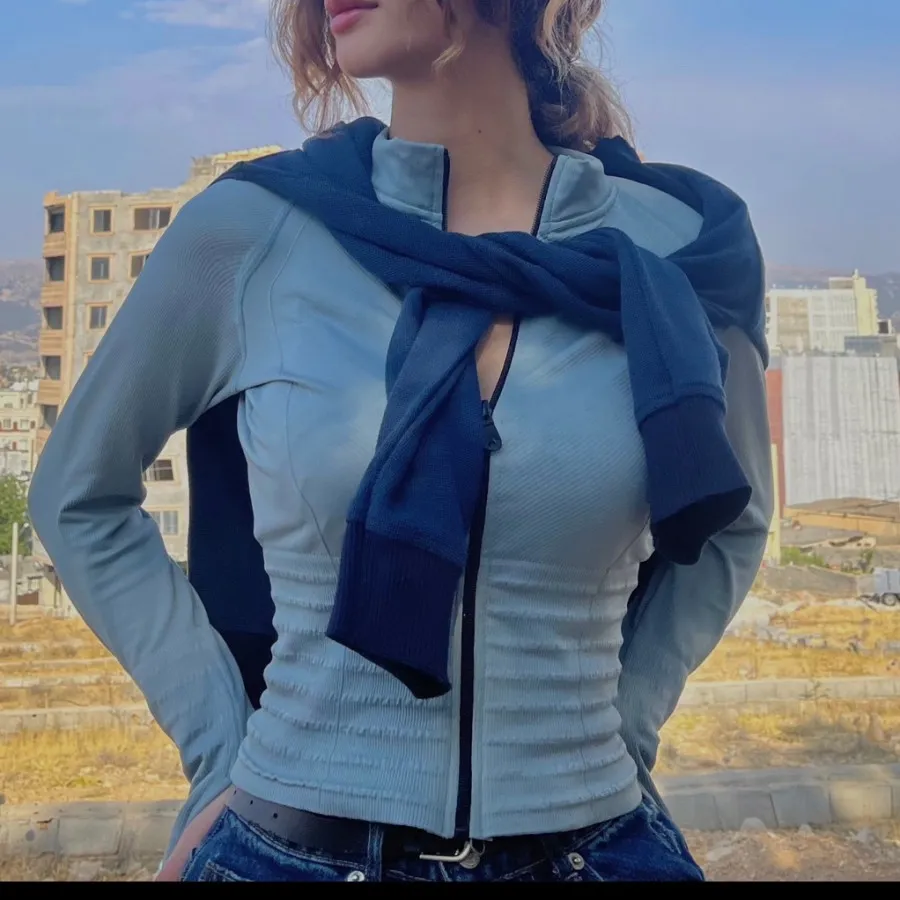 لباس ورزشی تنیسی