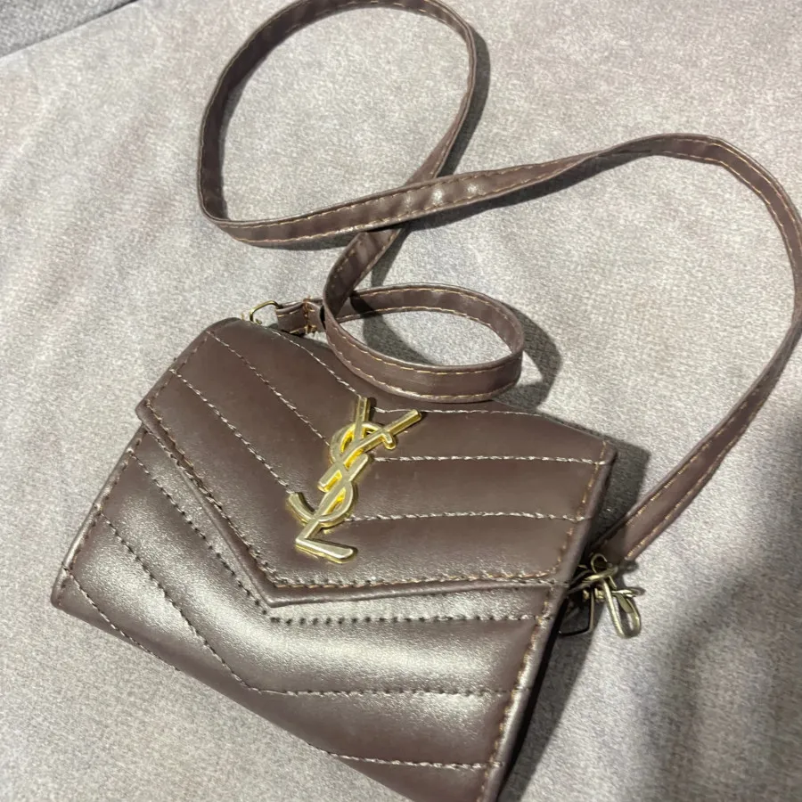 کیف عروسکی
