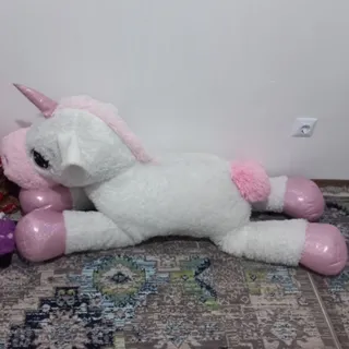 عروسک اسب تک شاخ
