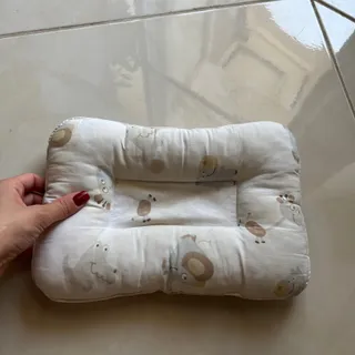 بالشت نوزادی