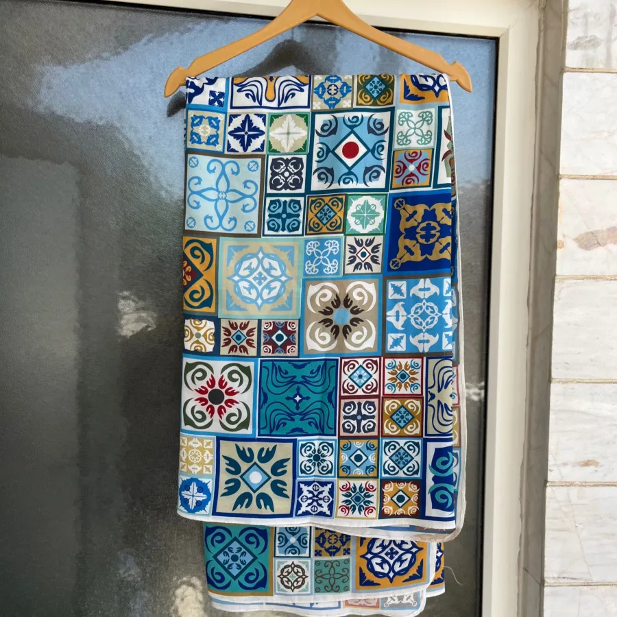 روسری قواره بزرگ