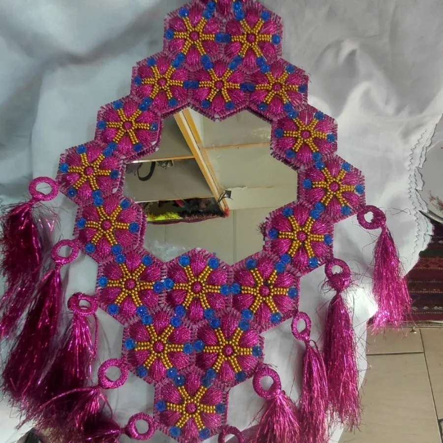 آینه دکوراتیو