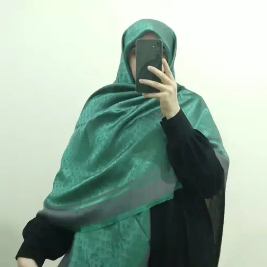 روسری لویی ویتون