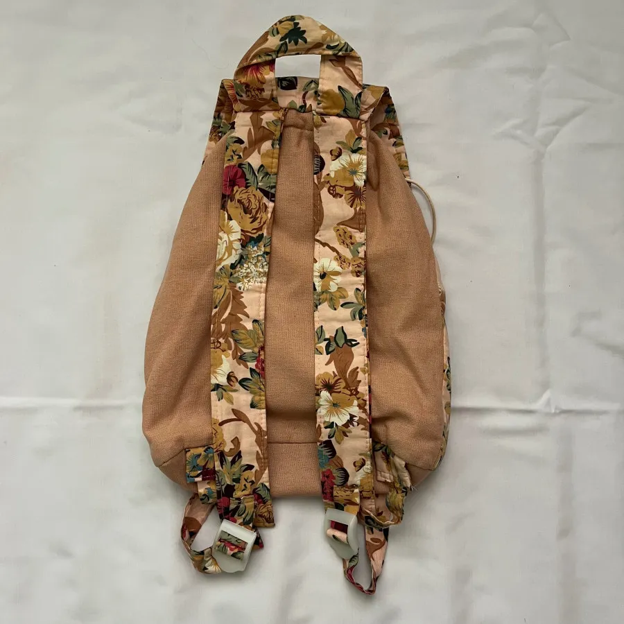 کوله پارچه‌ای
