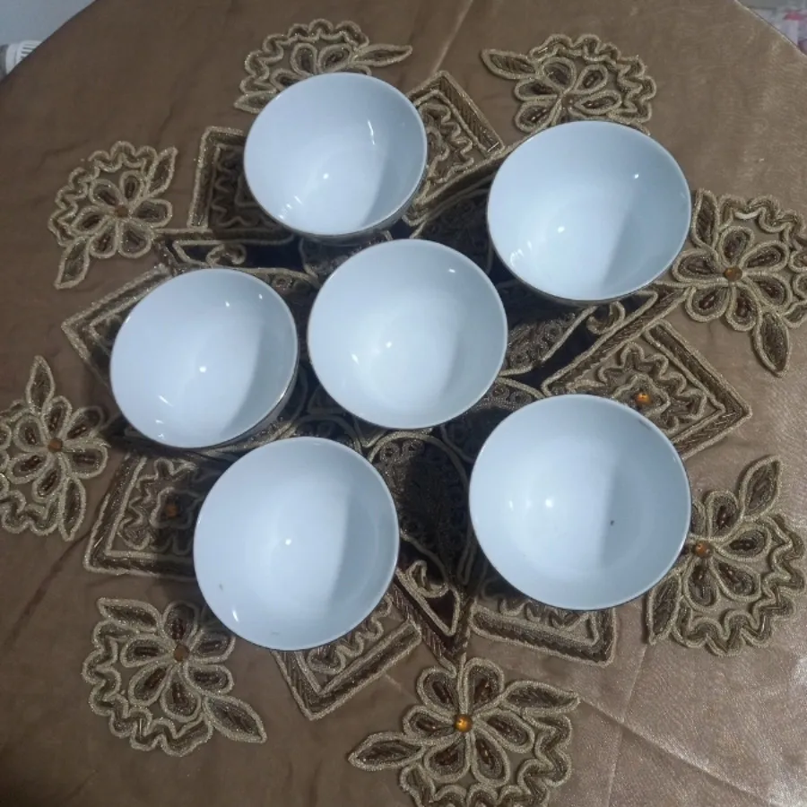 پیاله گل سرخ قدیمی