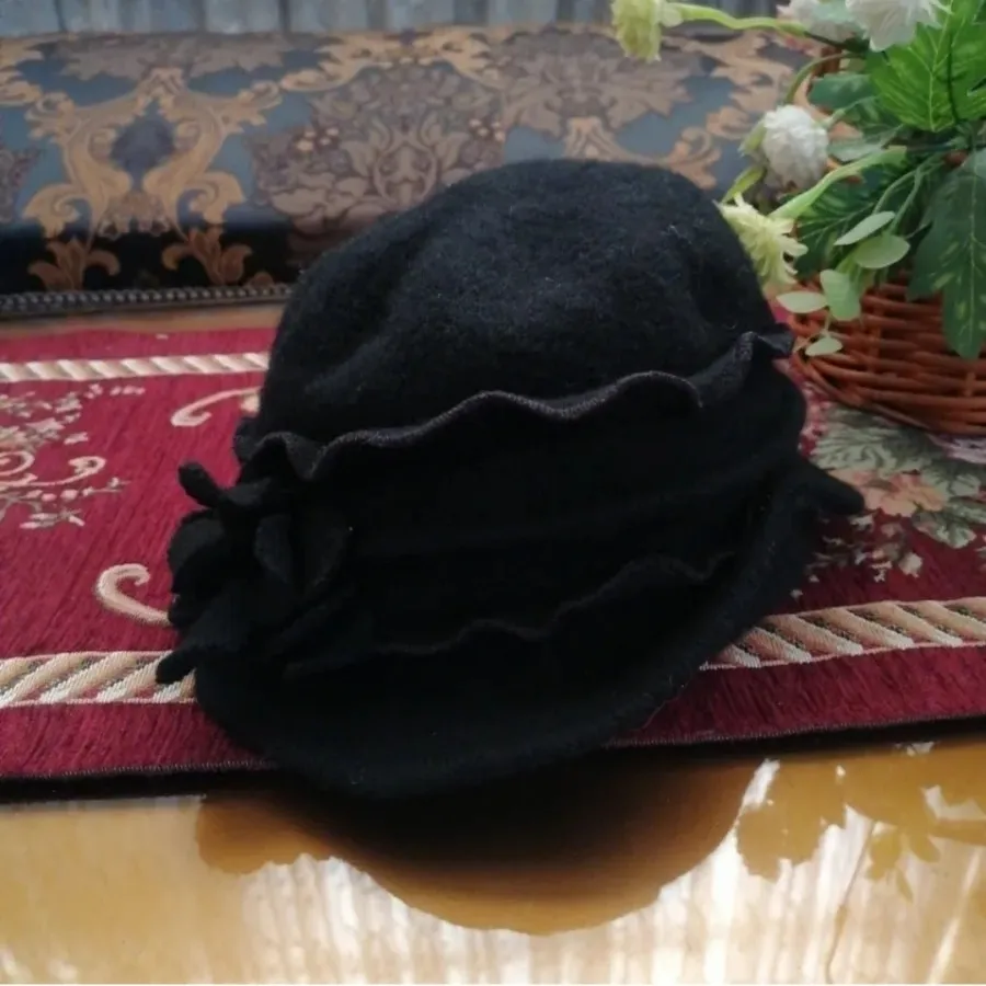 کلاه تی تی مشکی