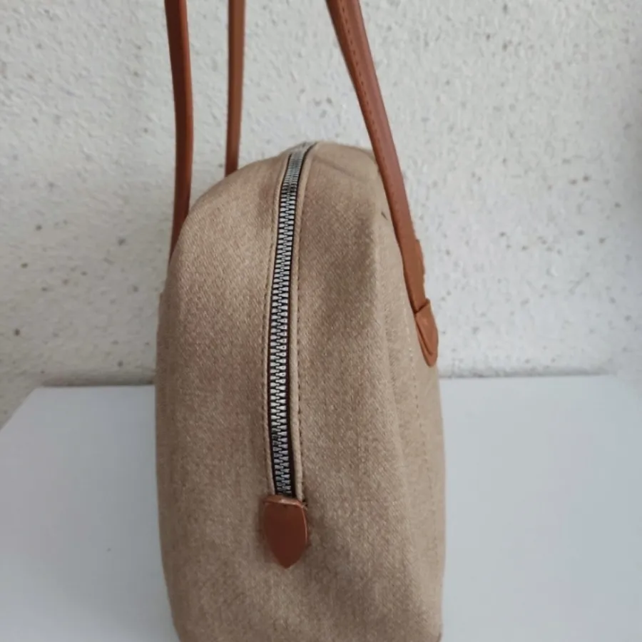 کیف miu miu