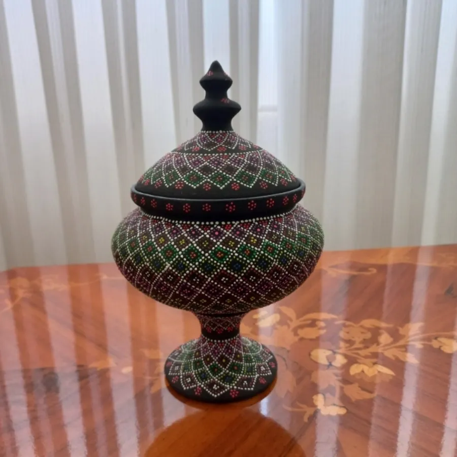 شکلات خوری