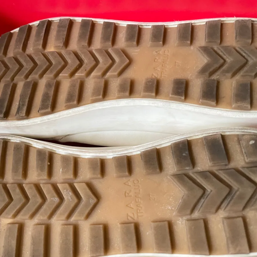 کتونی سفید زارا