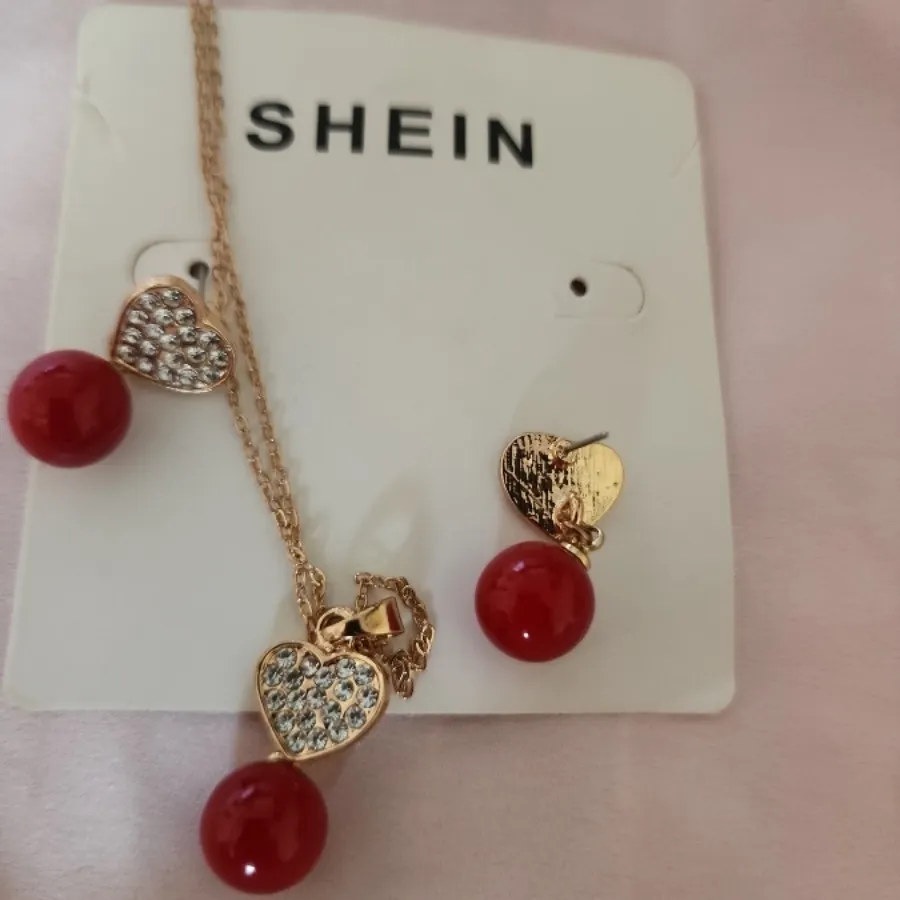 نیم ست Cherry قلب Shein
