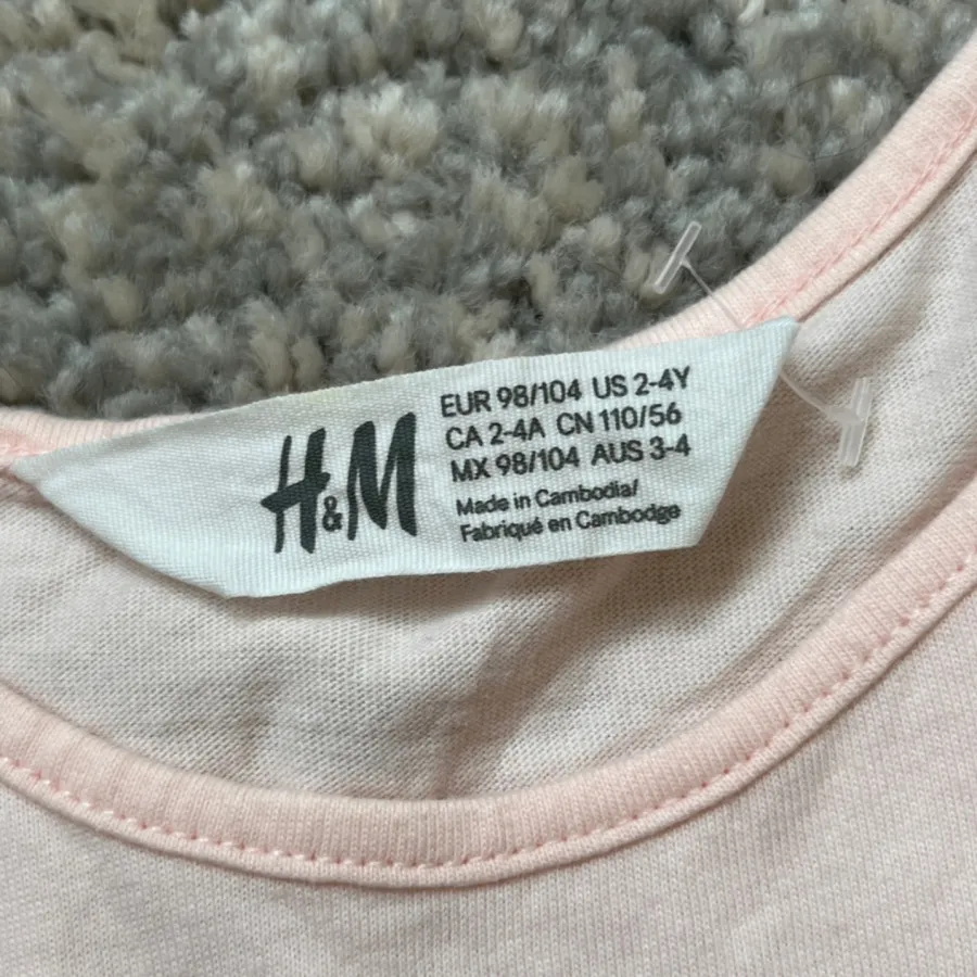 سارافون H&M