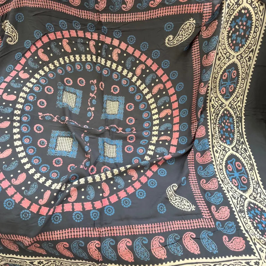 روسری قواره بزرگ