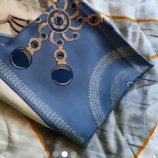 مینی اسکارف