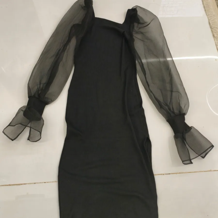 لباس زنانه چاک دار