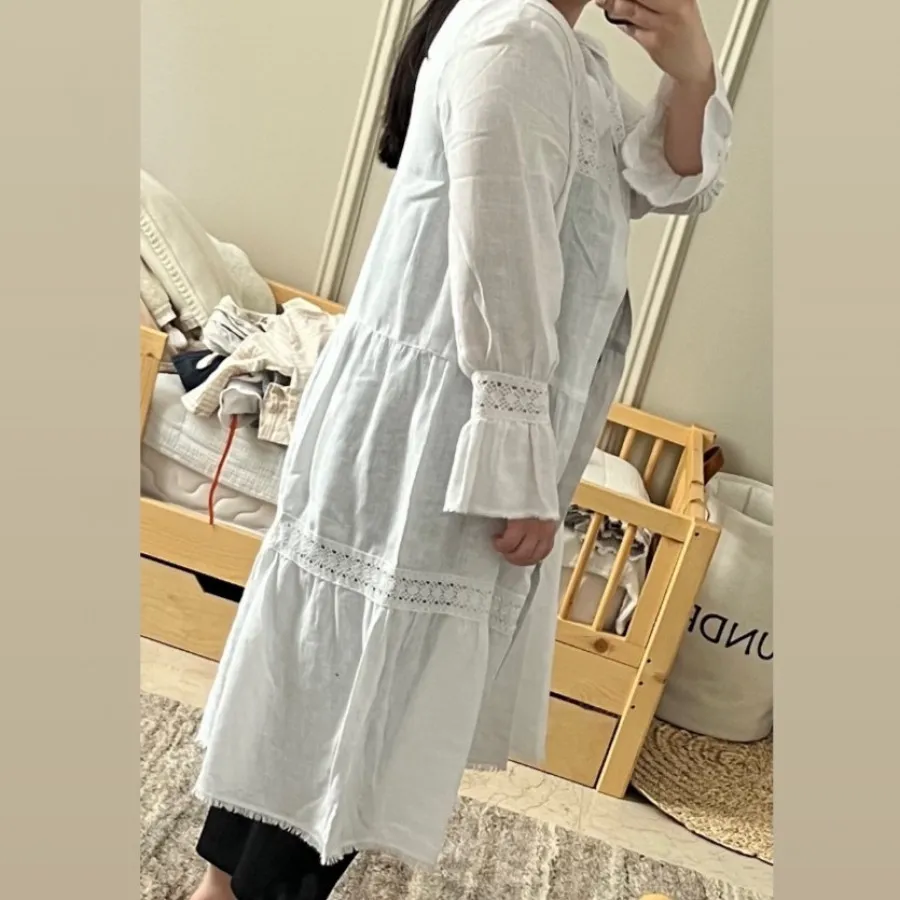 مانتو سفید چین دار