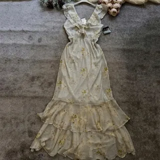 پیراهن زنانه