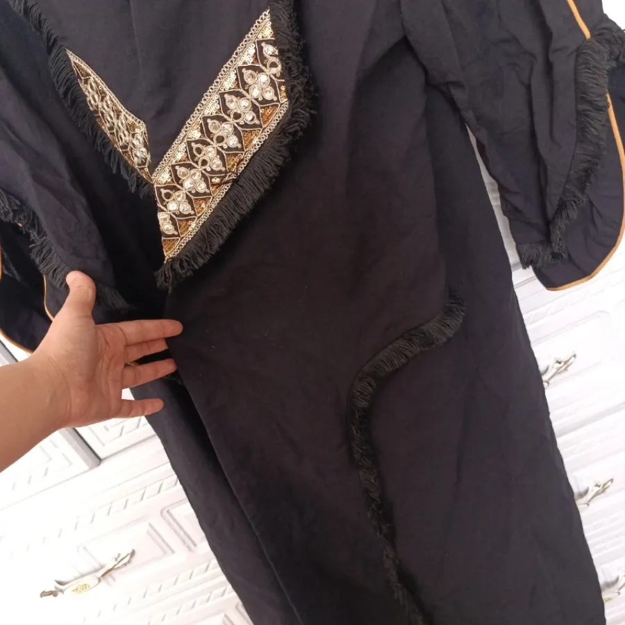 مانتو مشکی