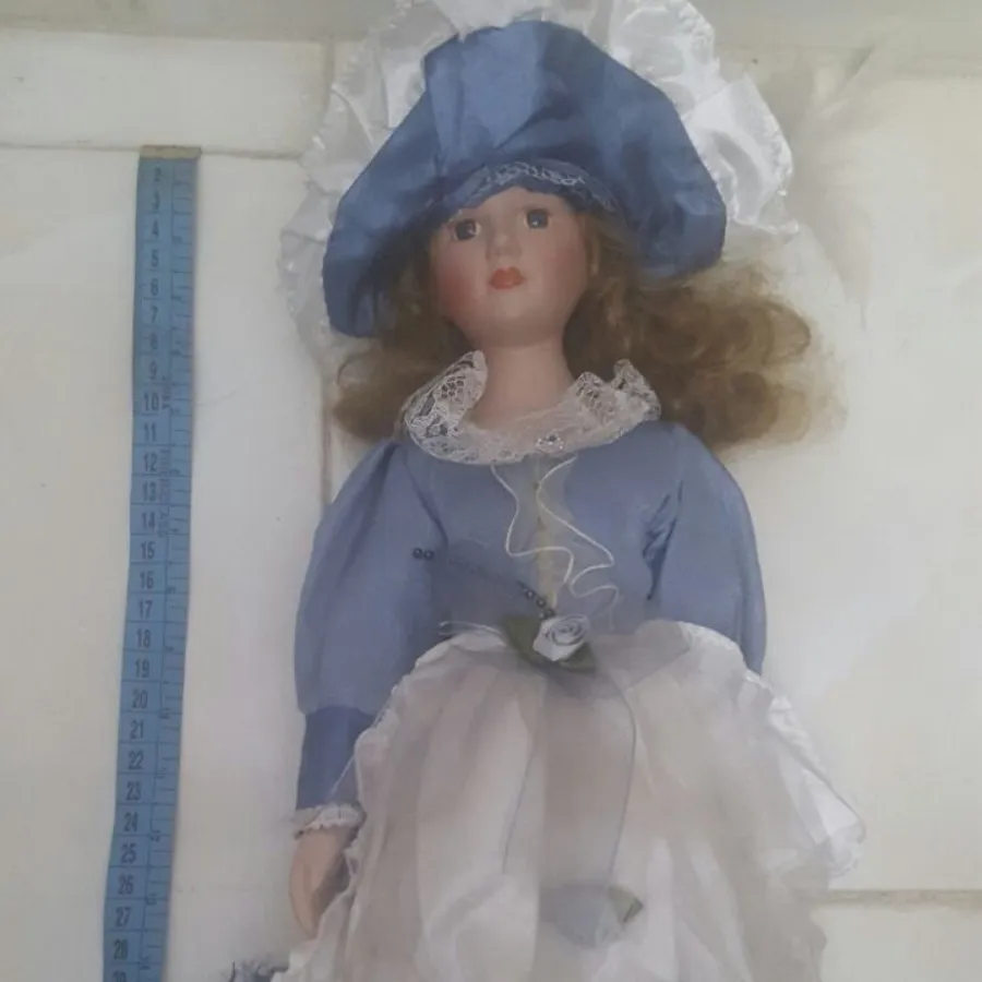 عروسک سرامیکی