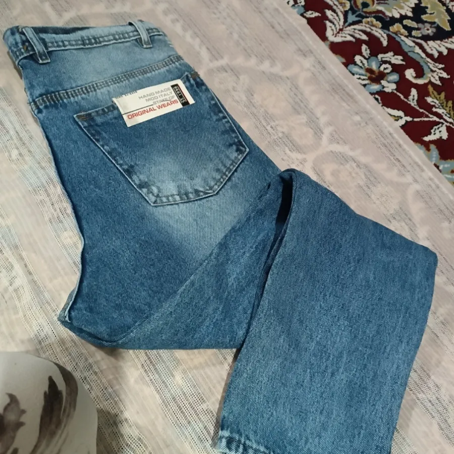 شلوار آبی زنانه