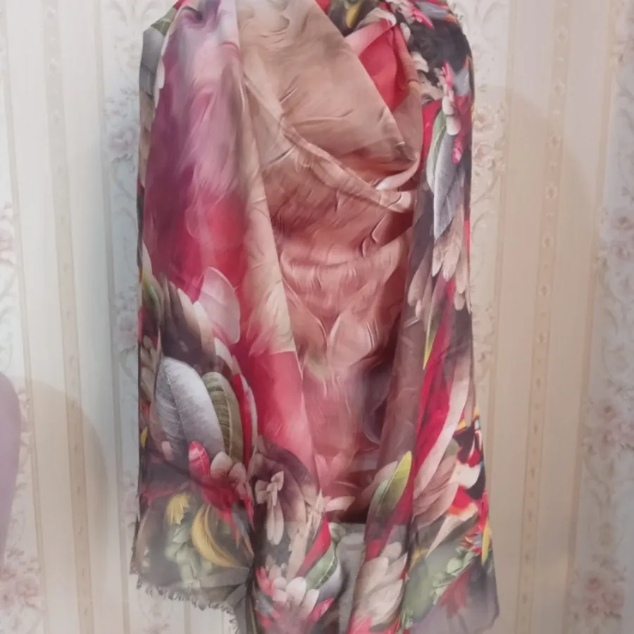 روسری طرح طاووس