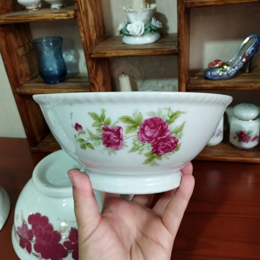 کاسه آبگوشت خوری