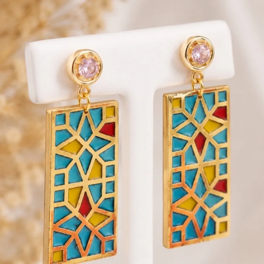 گوشواره پنجره