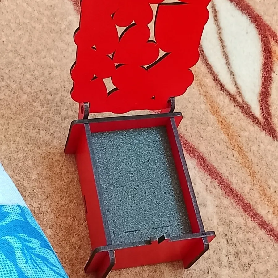 جعبه نیمست