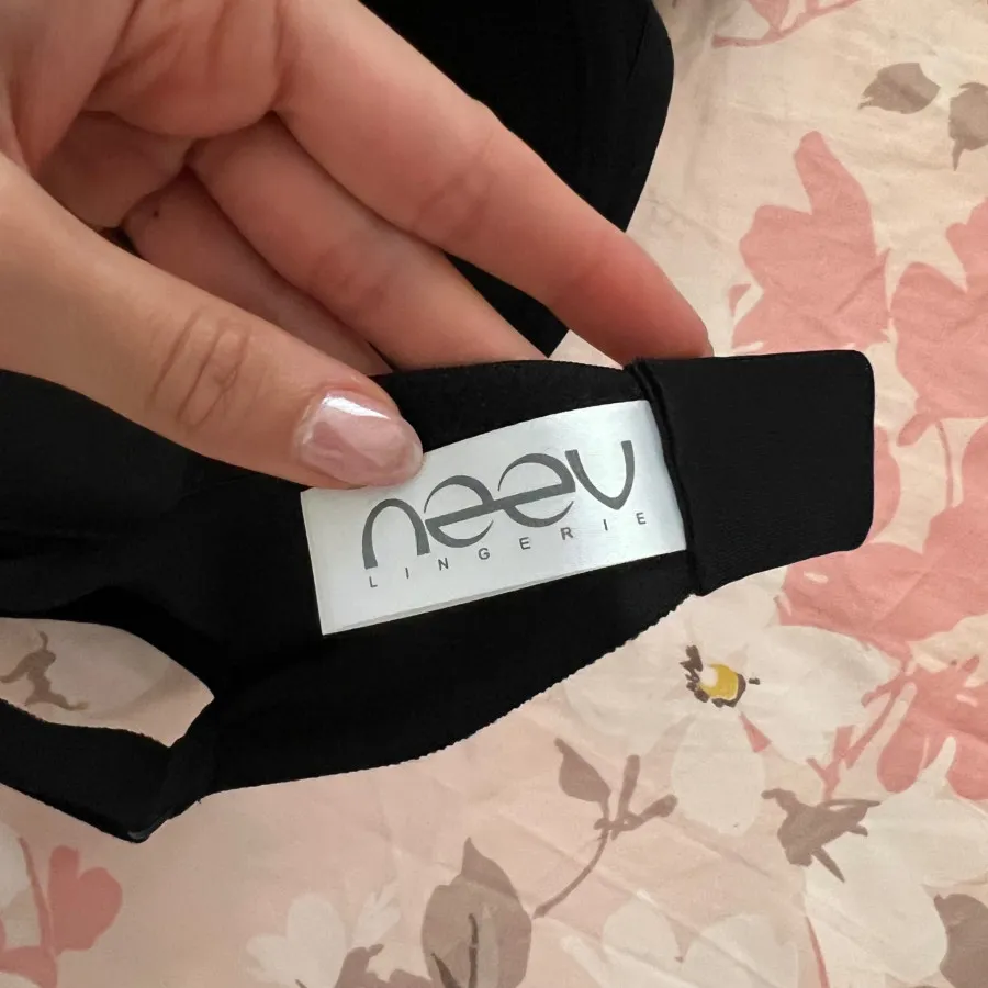 سوتین neev