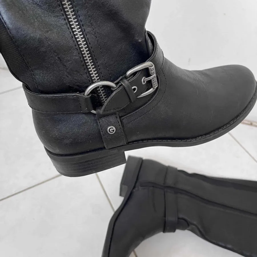 بوت برند guess اورجینال38