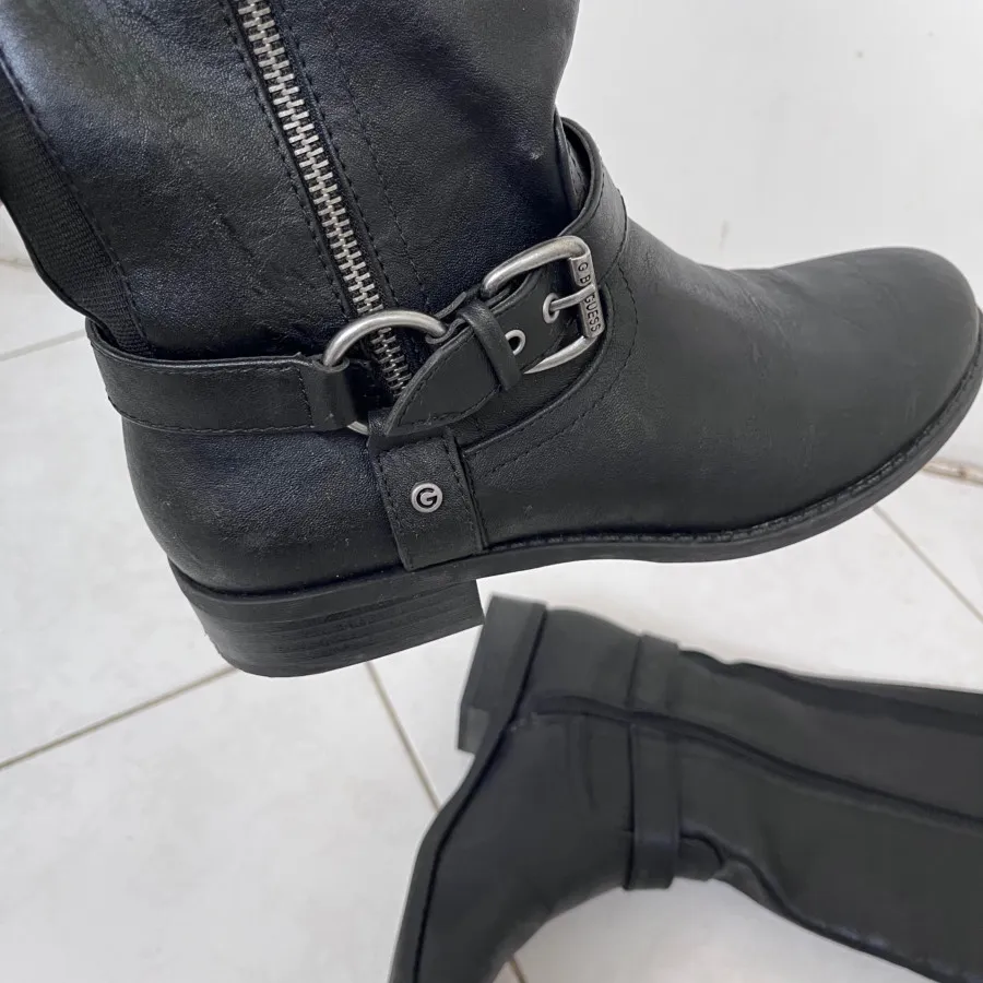 بوت برند guess اورجینال38