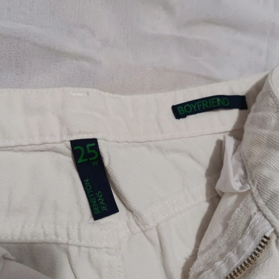 شلوار جین سفید Benetton