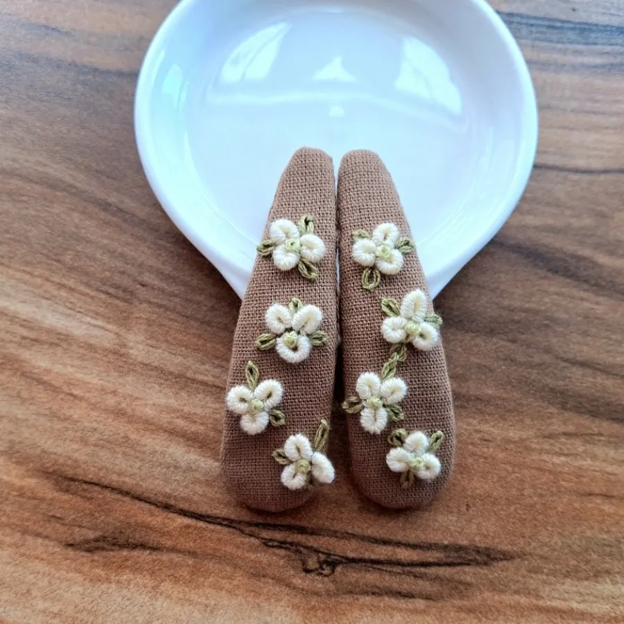 سنجاق تق تقی گلدوزی