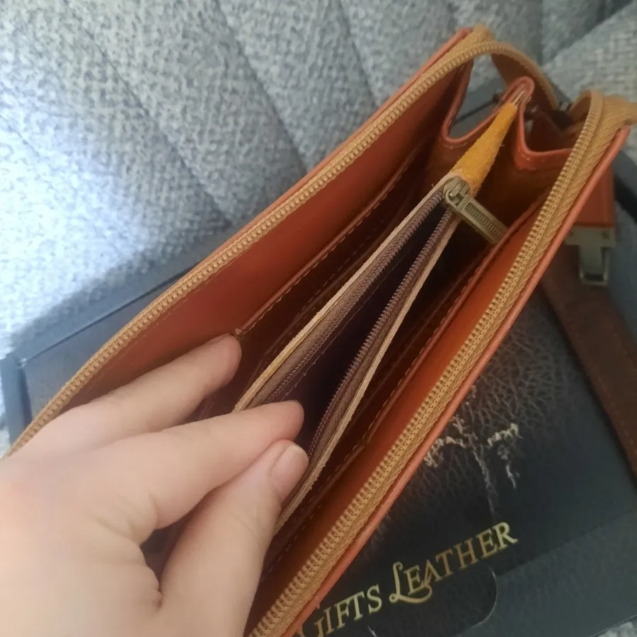 کیف پاسپورتی مردانه