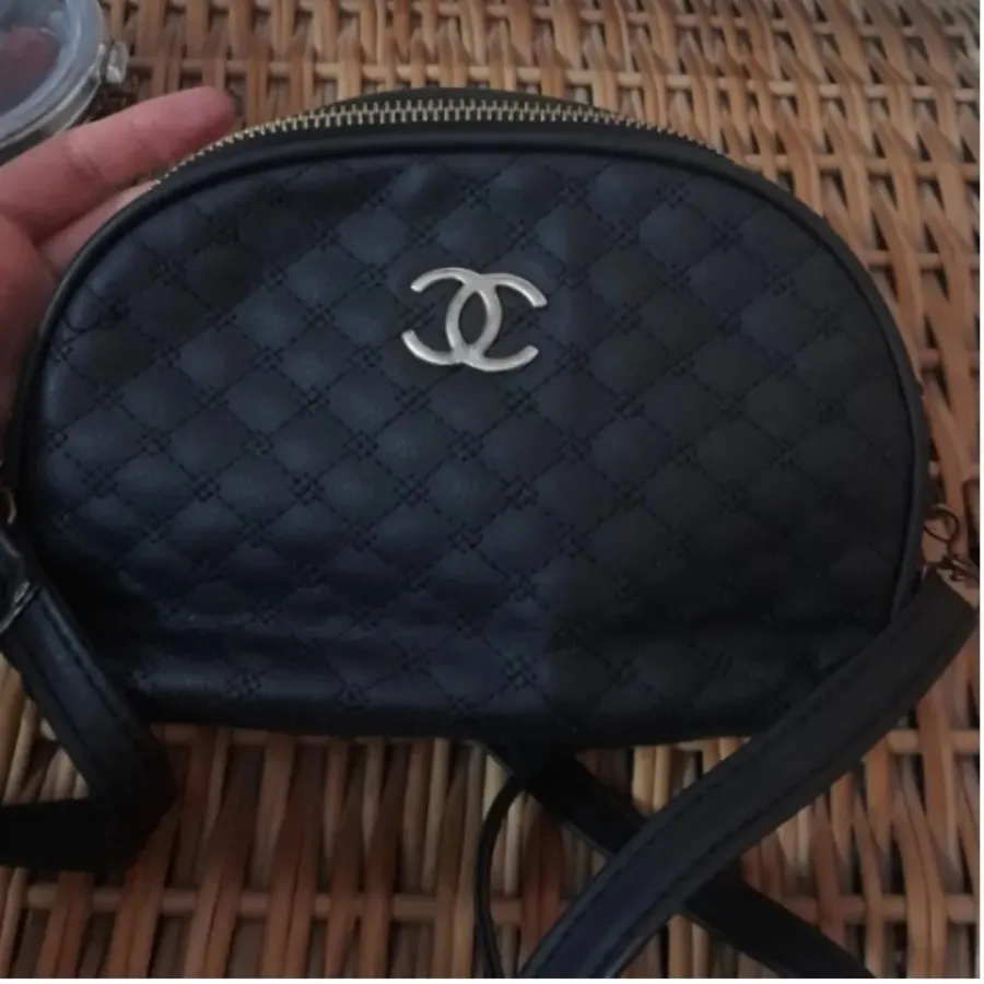 کیف دوشی