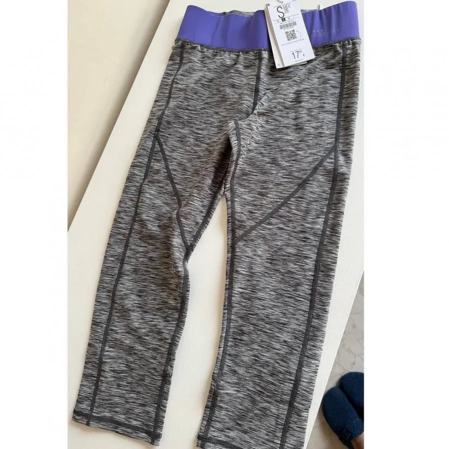 لگ ورزشی bershka