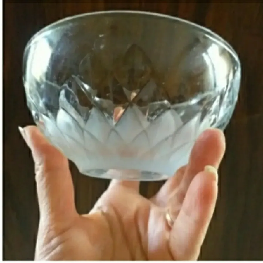 انار خوری یا آجیل خوری