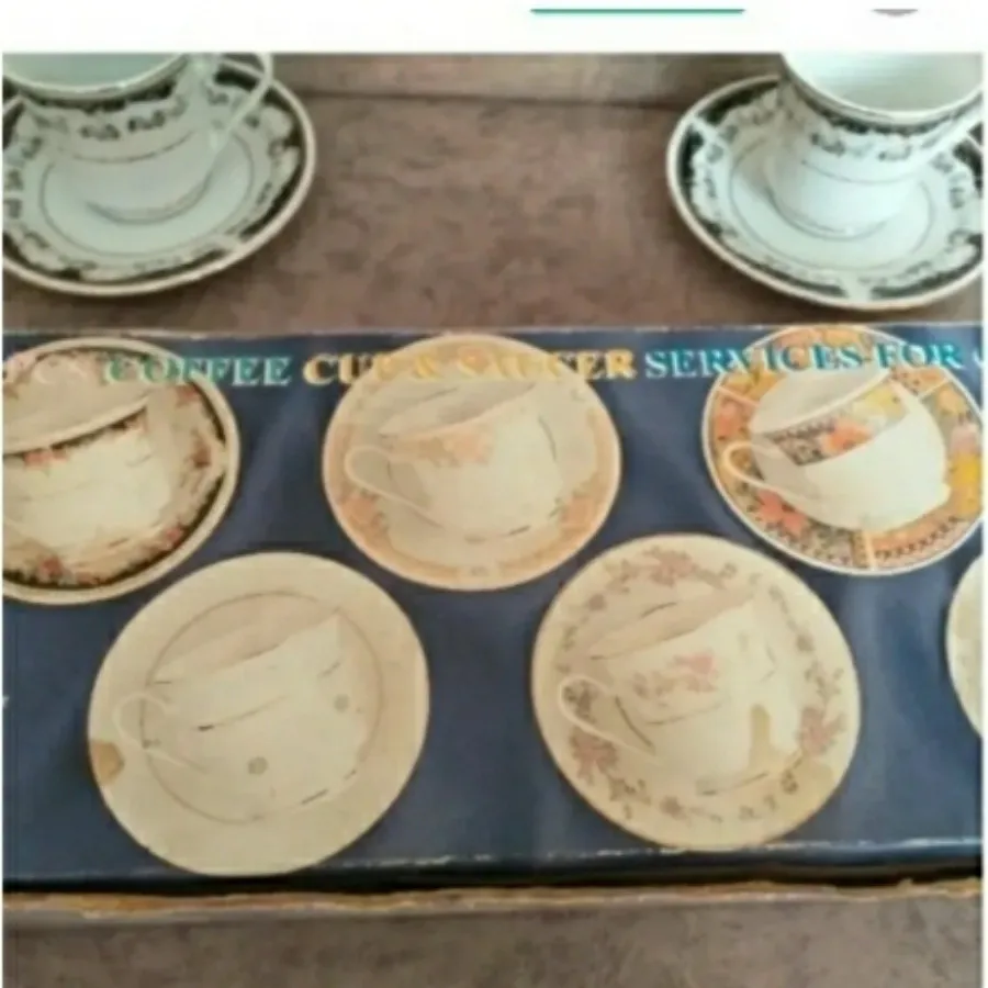 فنجان و نعلبکی قهوه خوری